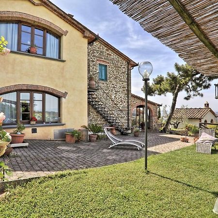 Casa Vacanze La Porta Vinci Esterno foto
