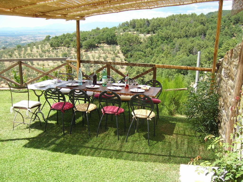 Casa Vacanze La Porta Vinci Esterno foto