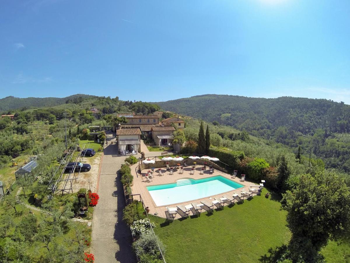 Casa Vacanze La Porta Vinci Esterno foto