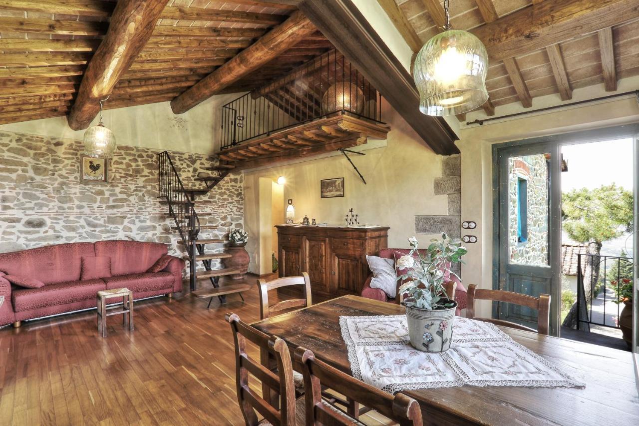 Casa Vacanze La Porta Vinci Esterno foto